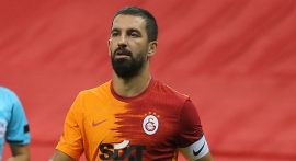 Arda Turan 3 bin 481 gün sonra derbide