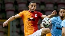 Omar hastaneye kaldırıldı