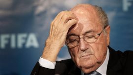 Eski FIFA Başkanı Blatter hastaneye kaldırıldı