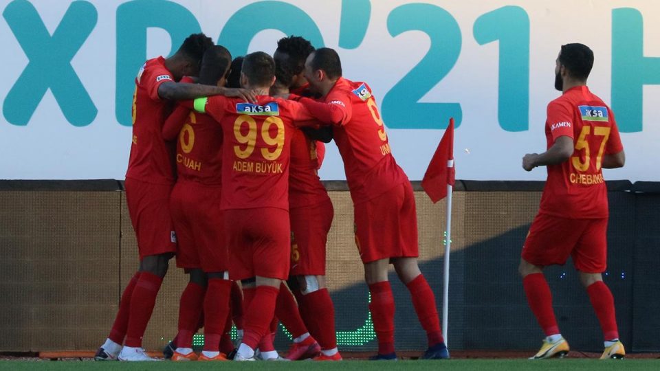 Yeni Malatyaspor deplasmanda 3 maç sonra kazandı