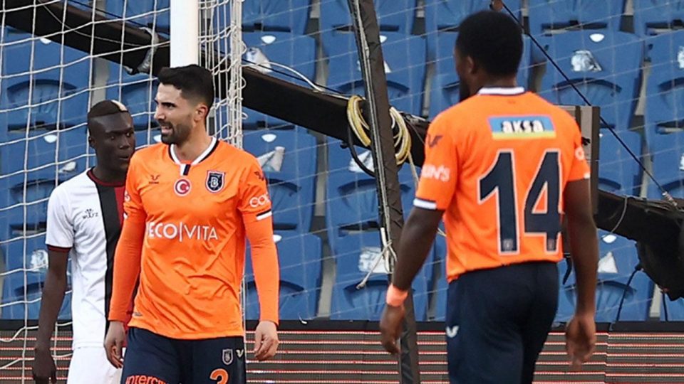 Başakşehir’in ligdeki galibiyet özlemi altı maça çıktı