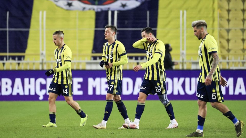 Fenerbahçe’ye Göztepe şoku