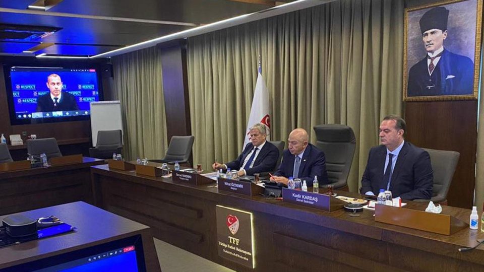 TFF heyeti UEFA toplantısına katıldı