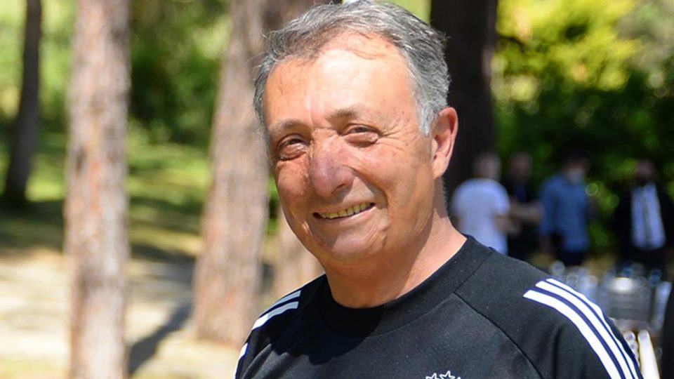 Ahmet Nur Çebi: İzmir’e 2 kupayı almak için gidiyoruz
