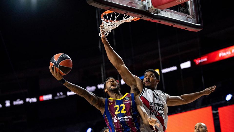 Anadolu Efes’in finaldeki rakibi Barcelona