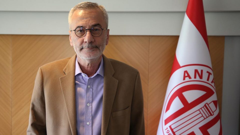 Antalyaspor Başkanı Yılmaz görevi bırakıyor