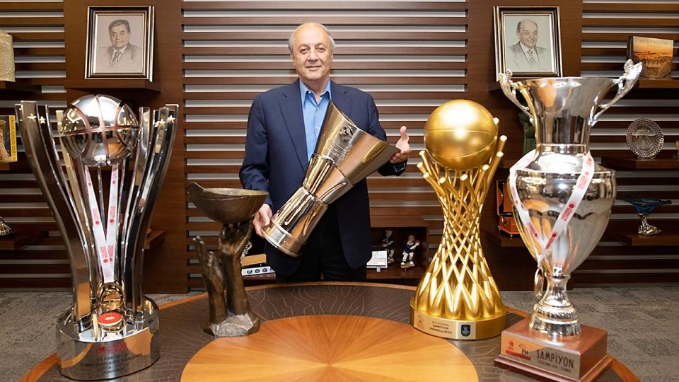 Anadolu Efes Başkanı Tuncay Özilhan’dan teşekkür mesajı