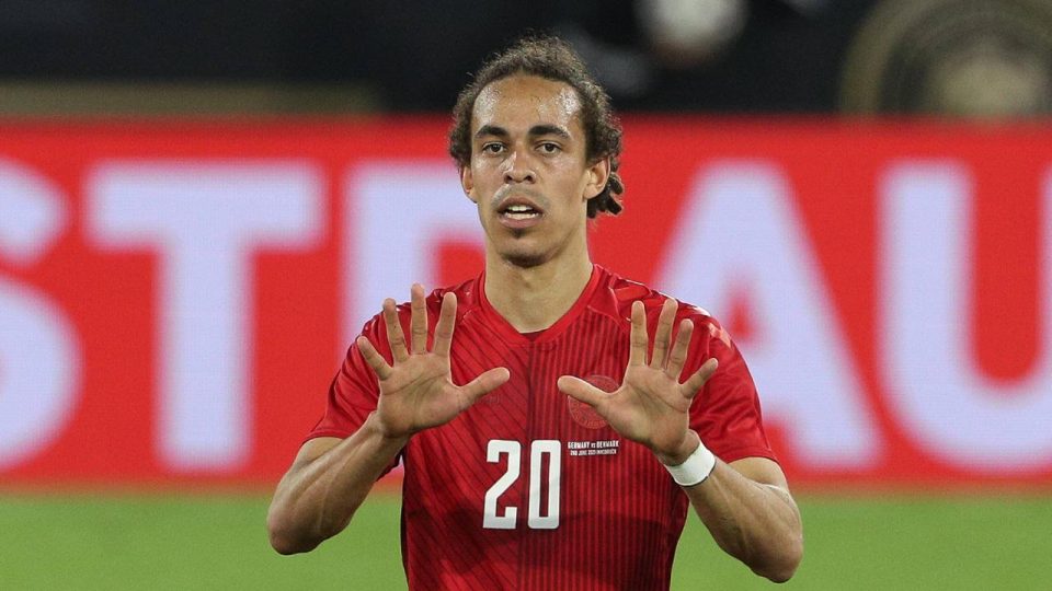 Danimarkalı Yussuf Poulsen’den tarihi gol