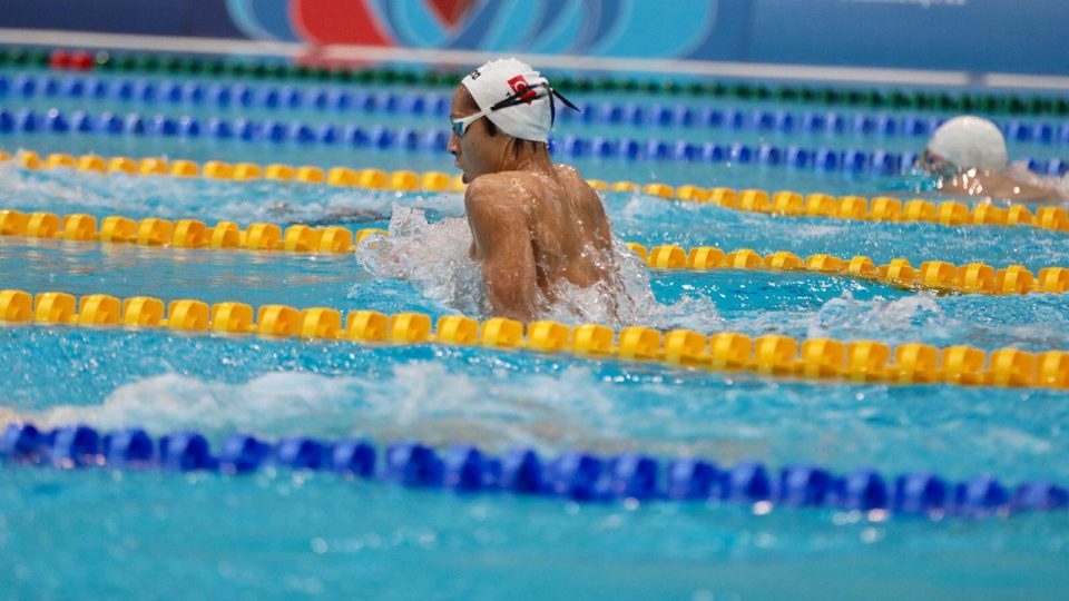 Berke Saka 200 metre sırtüstünde elemeleri geçemedi