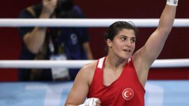 Busenaz Sürmeneli madalyayı garantiledi