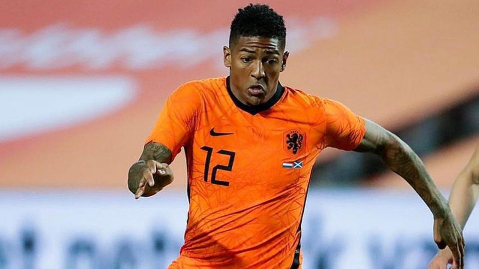 Galatasaray sol bek transferinde sona geldi