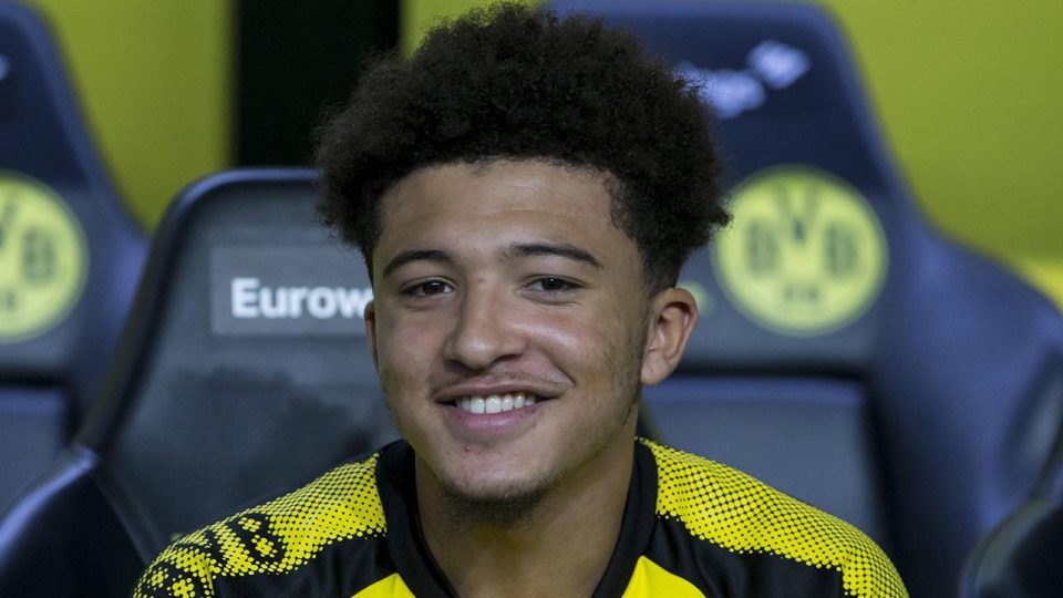 Jadon Sancho Manchester United’a transfer oldu