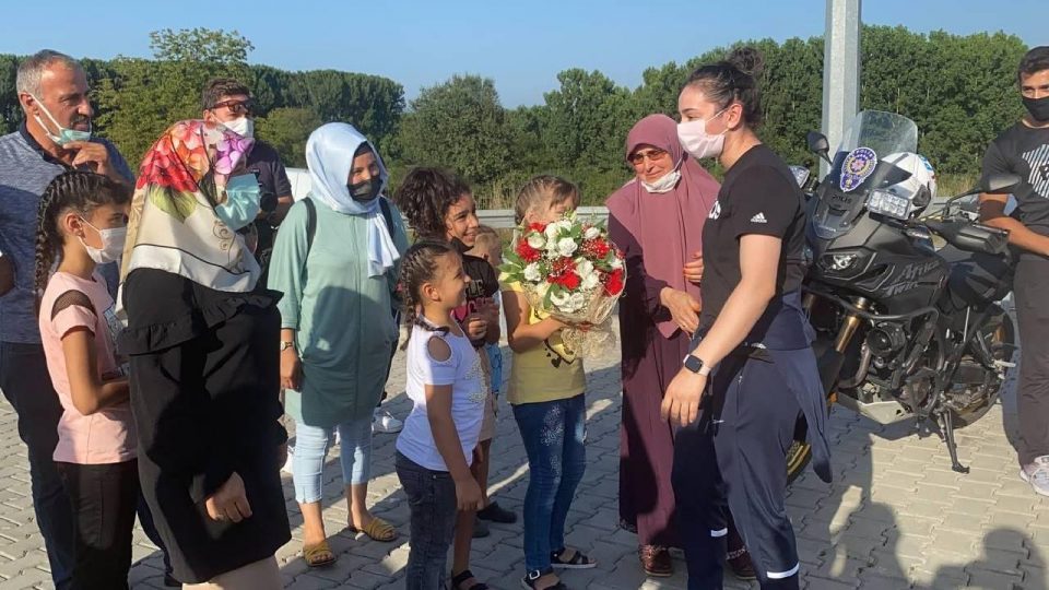 Nuray Levent’e coşkulu karşılama