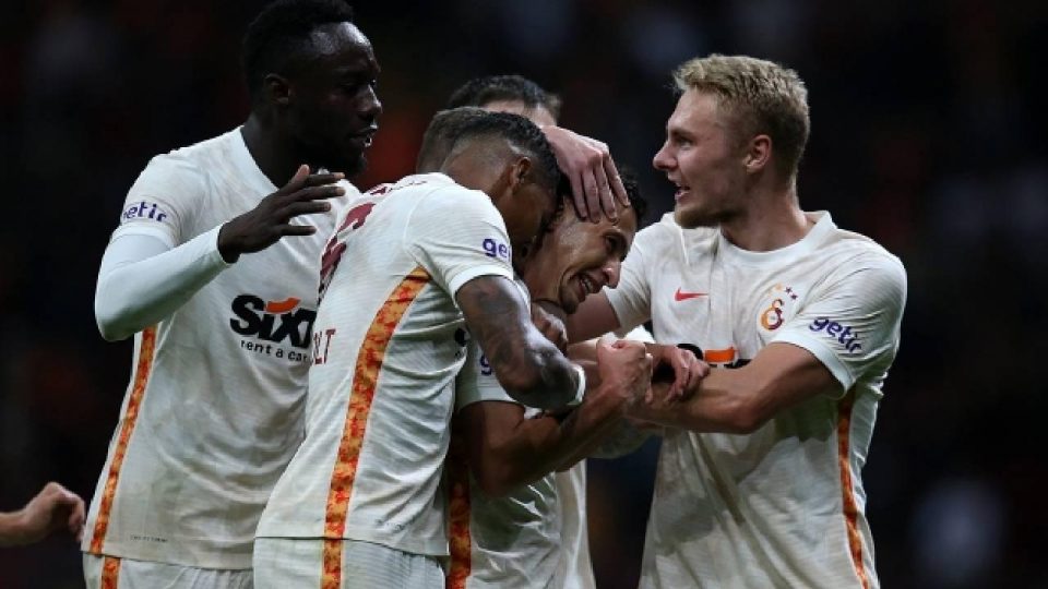 Galatasaray 4 maç sonra kazandı