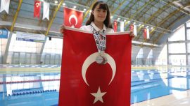 Özel sporcu Ada Zehra Anlatıcı'nın 4 dünya rekoru mutluluğu