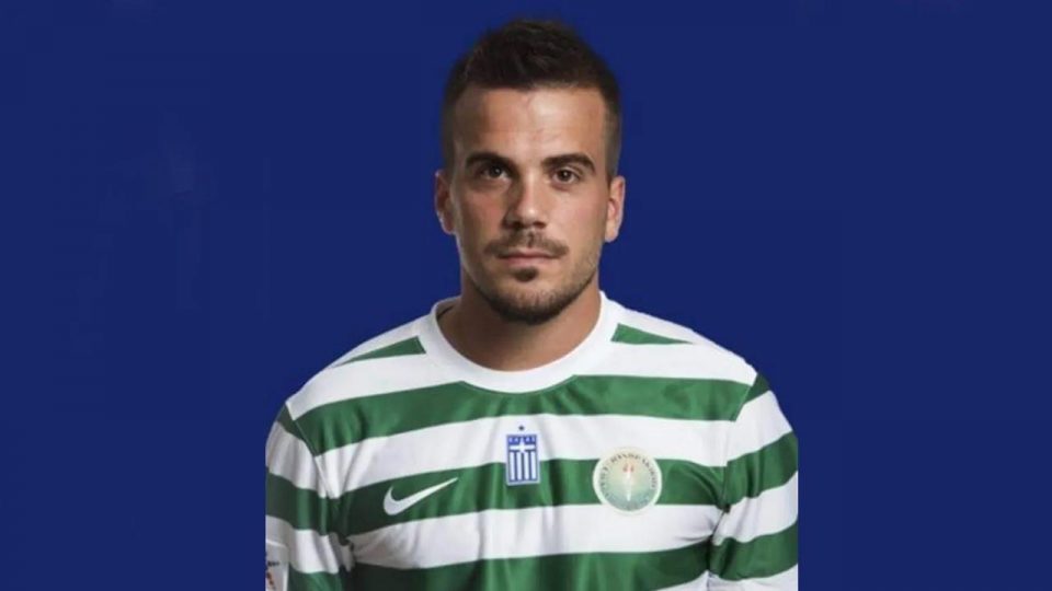 Yunan futbolcu Tsoumanis aracında ölü bulundu