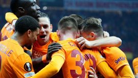 Galatasaray yoluna namağlup devam ediyor