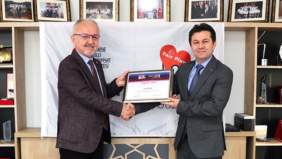 Türkiye Milli Olimpiyat Komitesi’nden Suat Çelen’e Fair Play Büyük Ödülü
