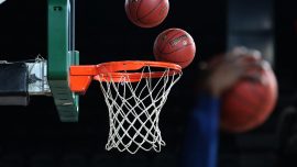 Anadolu Efes-Bayern Münih maçı koronavirüs nedeniyle ertelendi