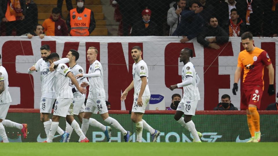 Galatasaray’da kötü gidiş sürüyor