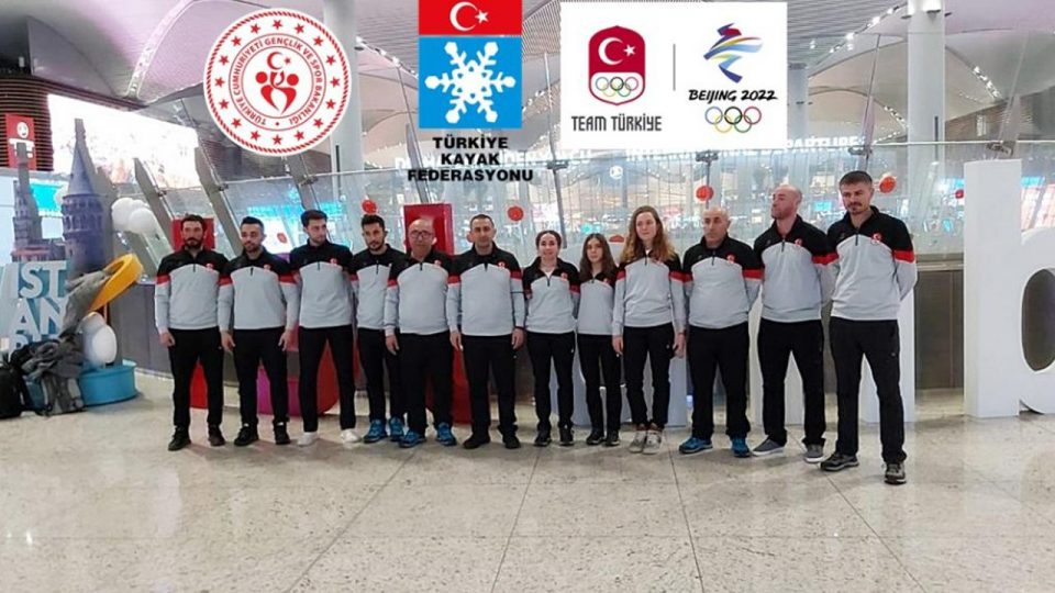 Kayak olimpiyat kafilesi Çin’e gitti