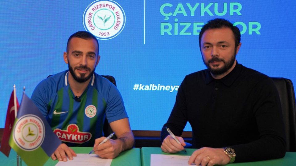 Rizespor Eren Albayrak’ı renklerine bağladı