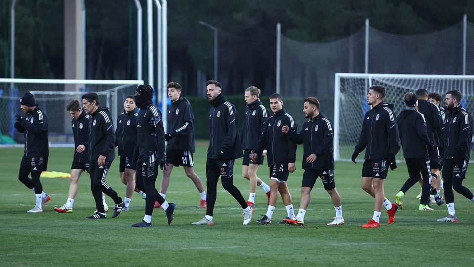 Beşiktaş taktik çalışmalara önem veriyor