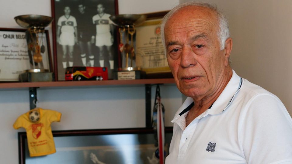 A Milli Futbol Takımı’nın eski oyuncularından Fevzi Zemzem vefat etti