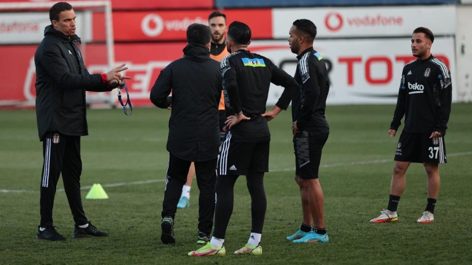 Beşiktaş’ta Valerien Ismael yönetiminde ilk antrenman