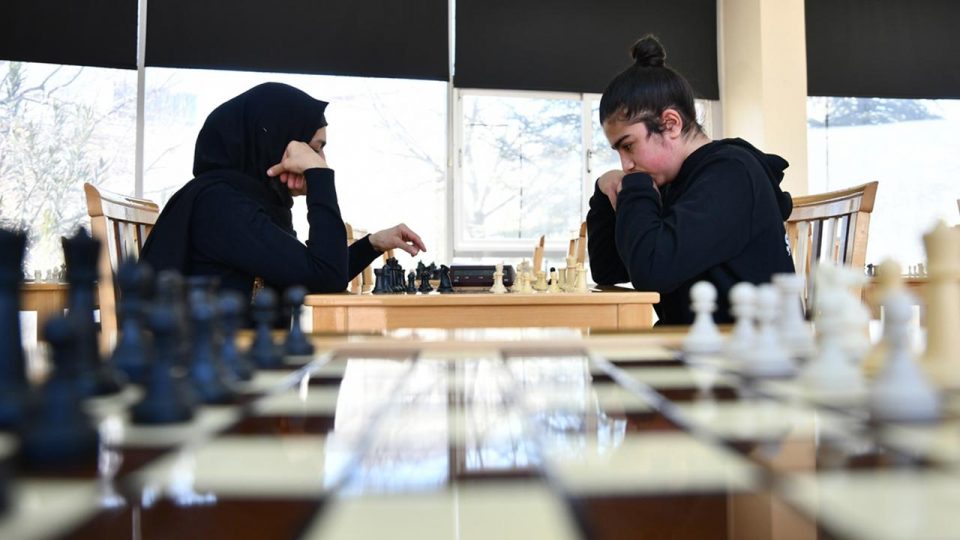 Dikkat eksikliğini yendi satrançta 47 madalya kazandı