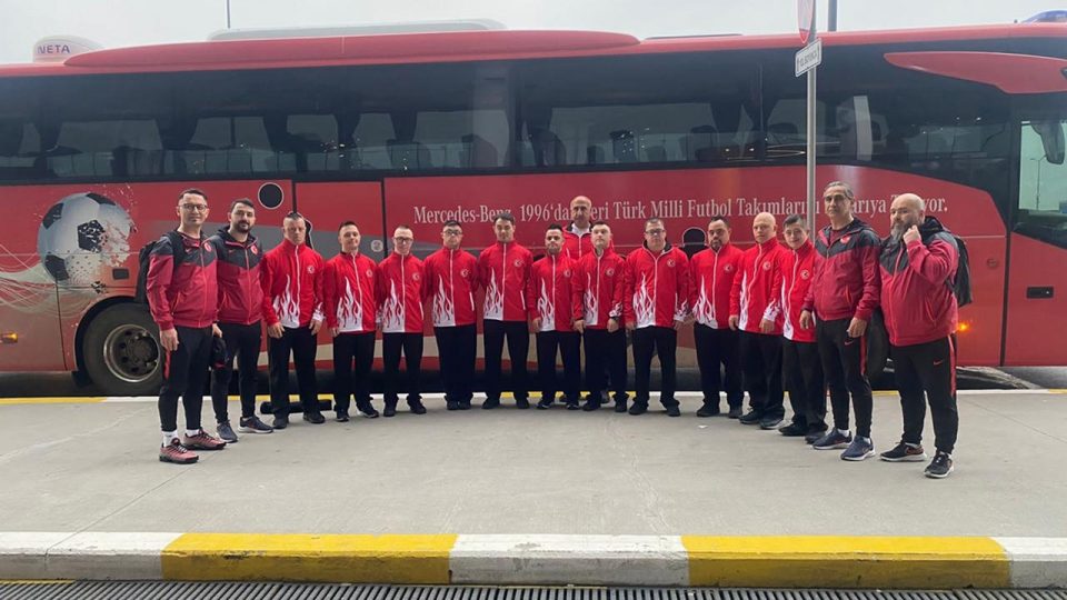Down Sendromlular Futsal Milli Takımı Dünya Kupası için Peru’ya gitti