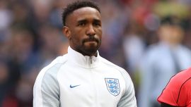 İngiliz futbolcu Defoe kariyerini noktaladı