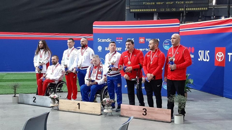 Milli sporcular bronz madalya kazandı