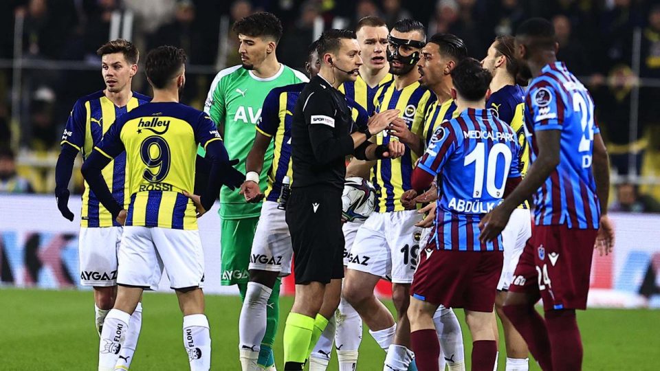 PFDK Fenerbahçe-Trabzonspor maçının cezalarını açıkladı