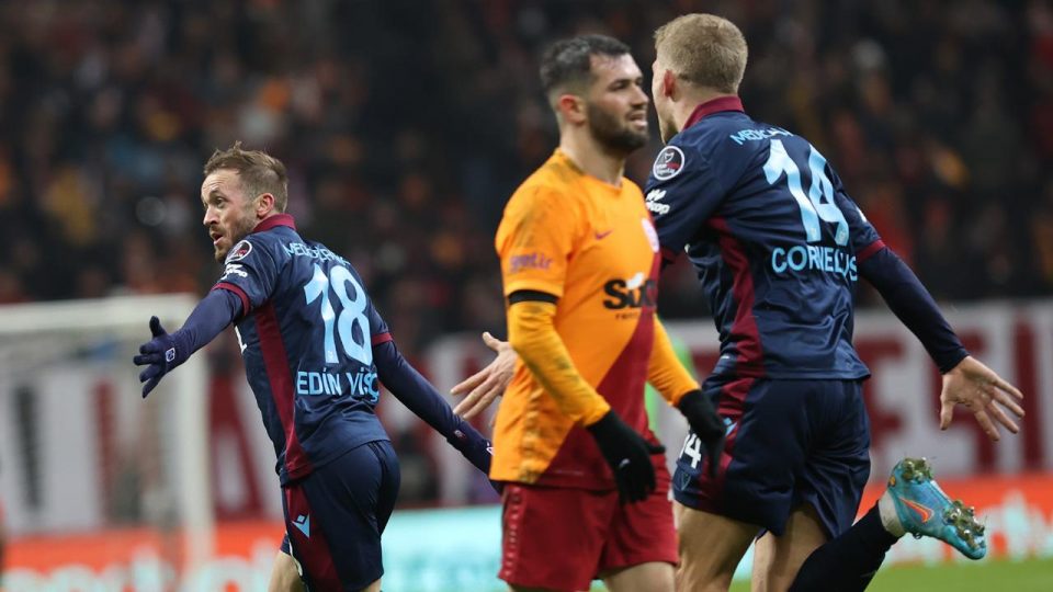 Trabzonspor İstanbul takımlarına kaybetmedi