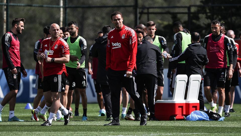 Beşiktaş’ta yeni sezon planlaması sürüyor