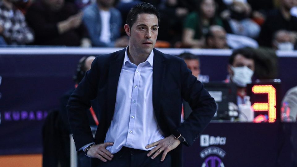 Fenerbahçe’de Victor Lapena ile yollar ayrıldı