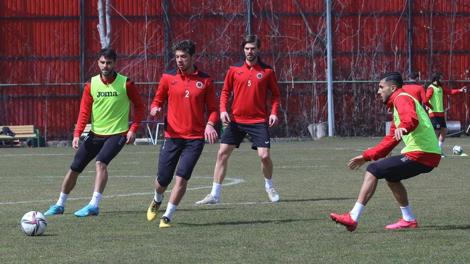 Gençlerbirliği’nde “kolej havası”