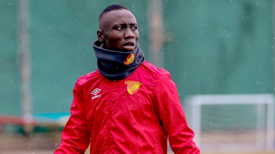 Göztepeli futbolcu Obinna takımdan ayrıldı