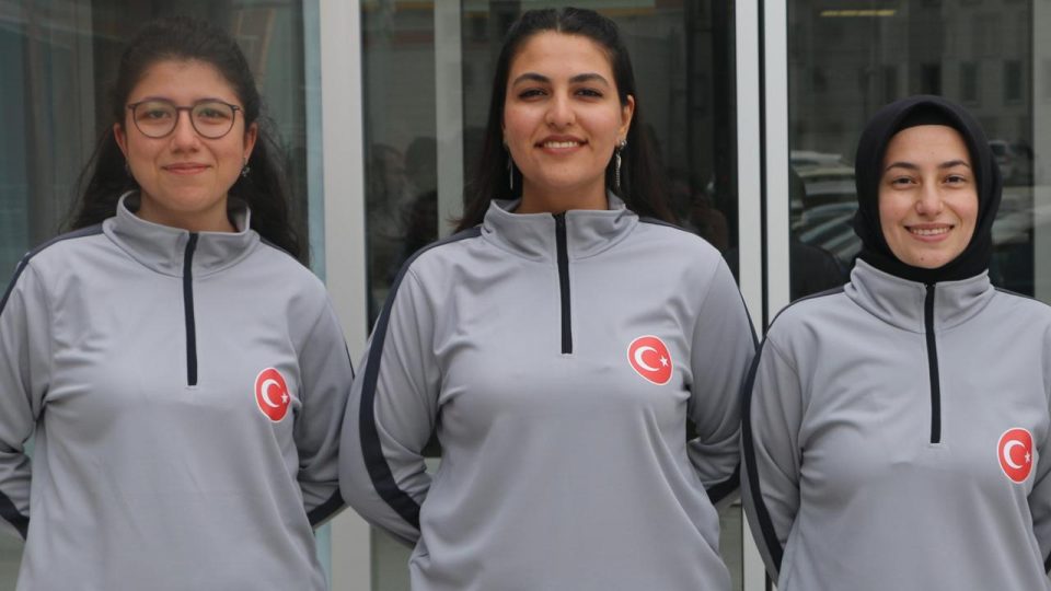 Milli sporcular Azerbaycan’da beşinci oldu