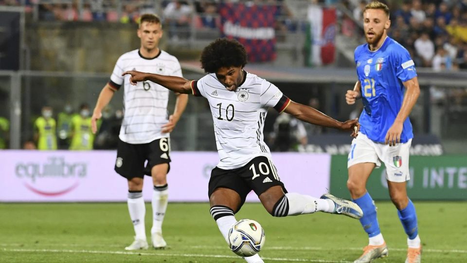 Bayern Münih, Gnabry’nin sözleşmesini 2026’ya kadar uzattı