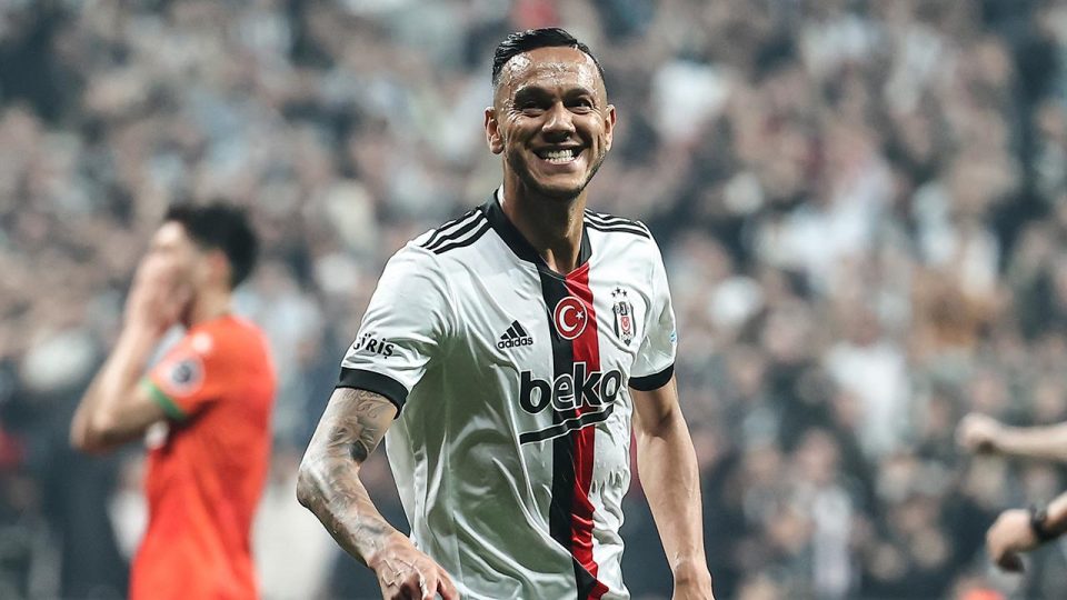 Beşiktaş’a Josef de Souza’dan kötü haber