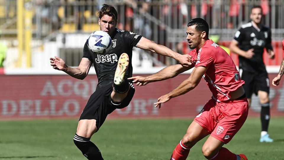 Monza Juventus’u tek golle geçti