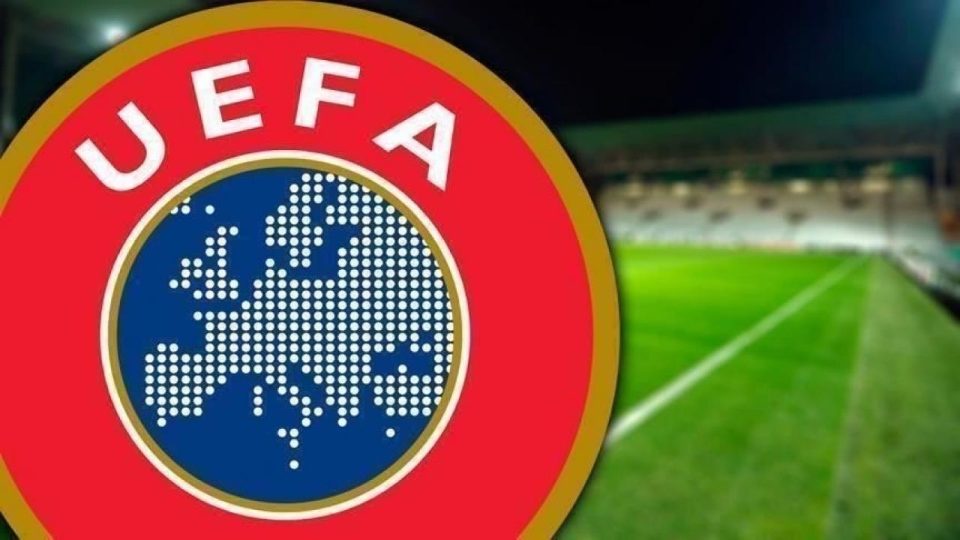 UEFA 8 kulüple yapılandırma anlaşması imzaladı