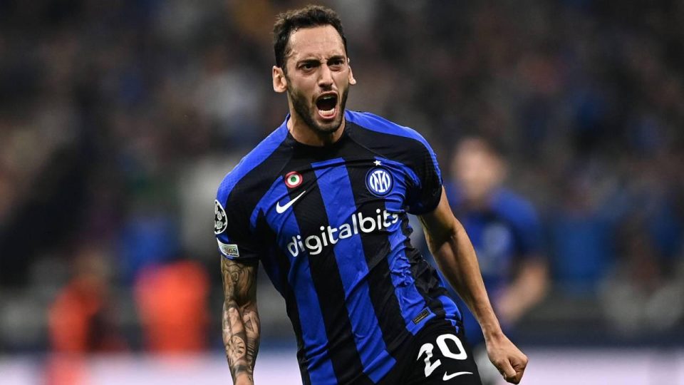 Barcelona’yı Hakan Çalhanoğlu yıktı
