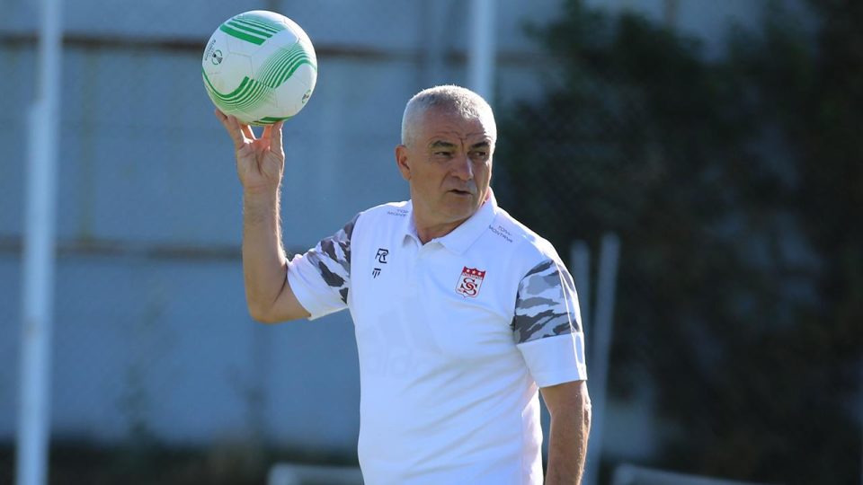 Rıza Çalımbay’ın şansı Trabzonspor’a tutmuyor