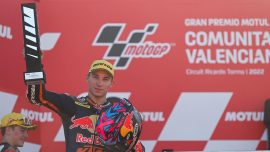 Deniz Öncü Moto3 sezonunu podyumda noktaladı