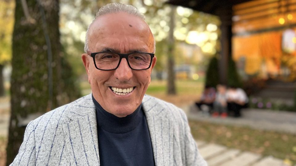 Galatasaray’ın eski kalecisi Zoran Simovic Türkiye’yi unutamıyor