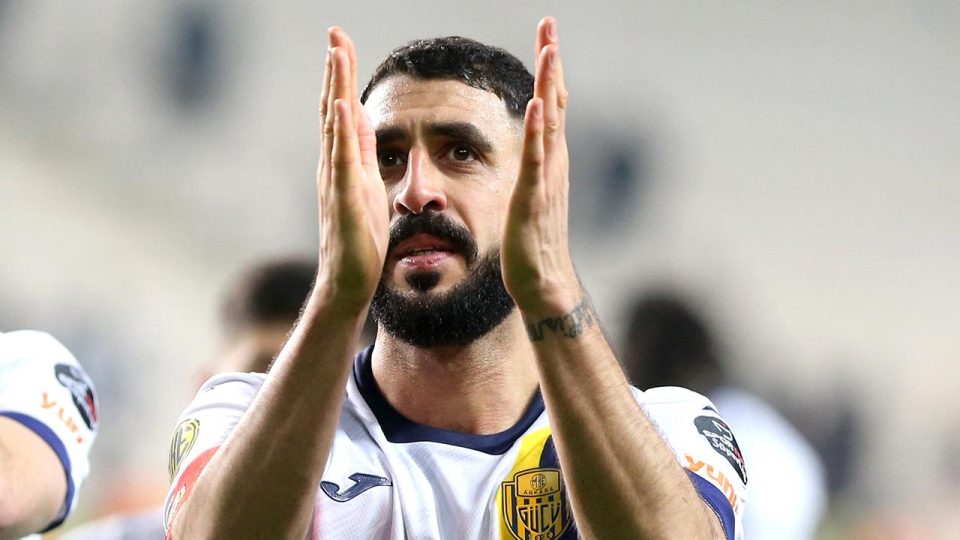 Tolga Ciğerci Hertha Berlin’e transfer oldu