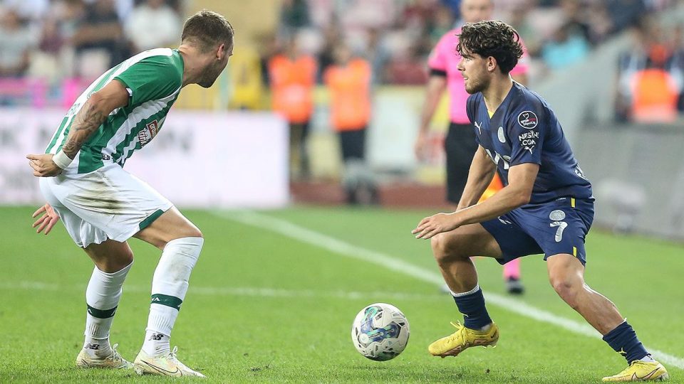 Fenerbahçe, yarın Konyaspor’u ağırlayacak
